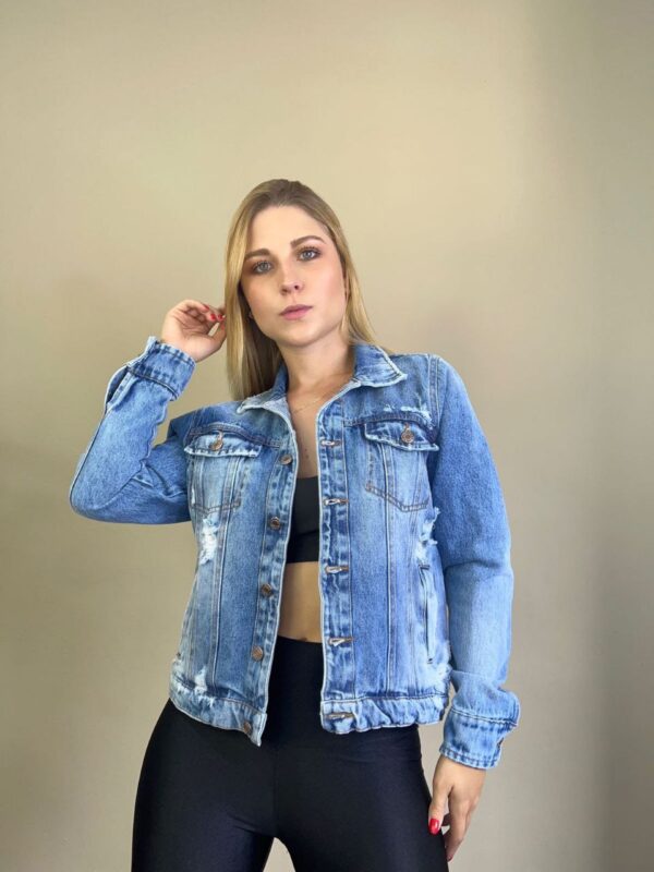 Chaqueta denim corta